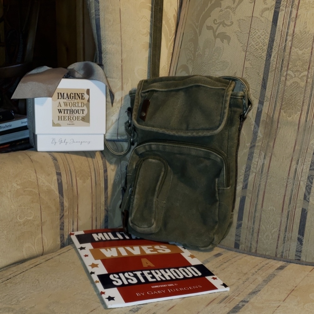 Vintage H&M brand Olive Drab fabric crossbody bag